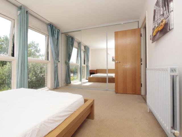 Room for rent in Isle Of Dogs, Greater London