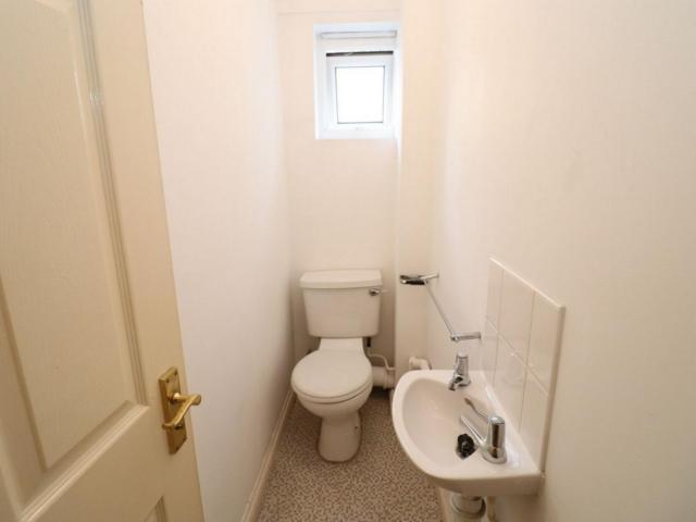 Room for rent in Aberfeldy Village, Blackwall
