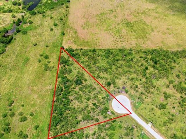 Land for sale in Navarro, Texas