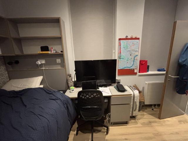 Apartment for rent in Victoria, Greater London