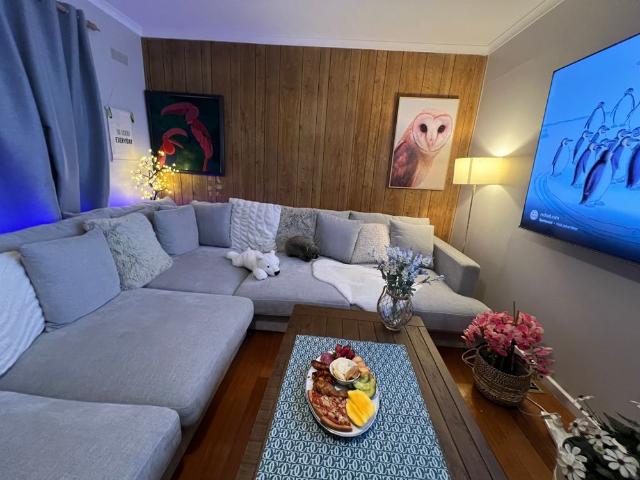 Room for rent in Camerons Creek, Victoria