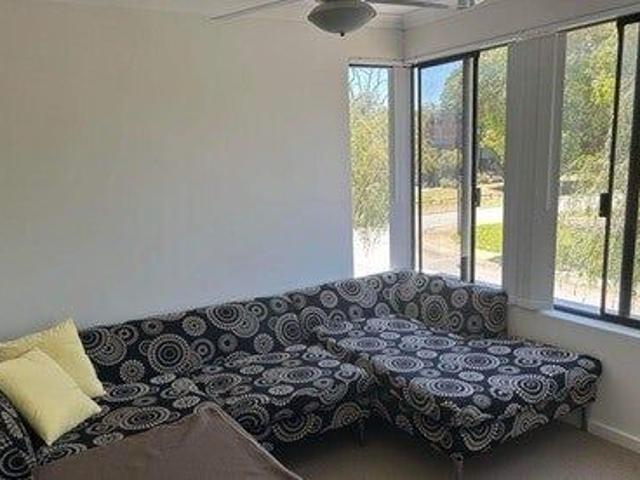 Room for rent in Coolbellup, Western Australia