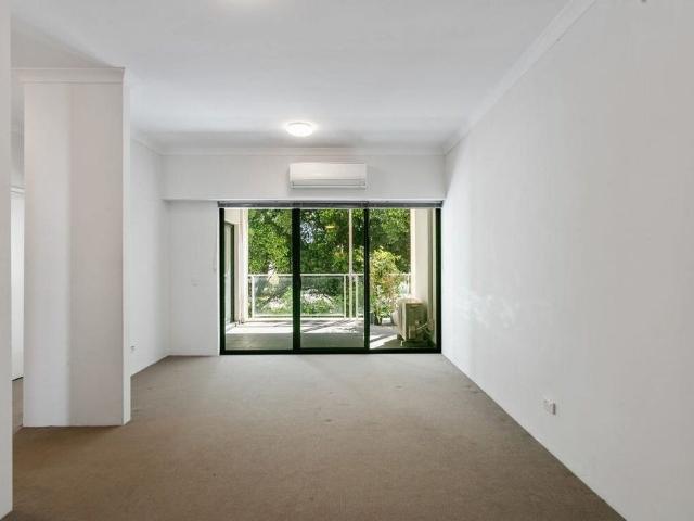 Room for rent in Coolbellup, Western Australia
