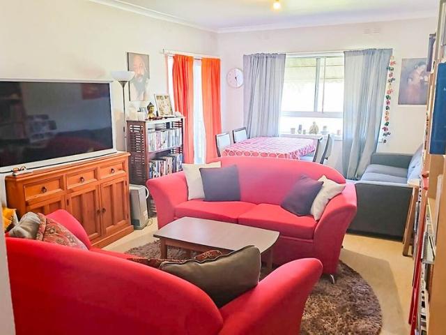 Room for rent in Coolbellup, Western Australia
