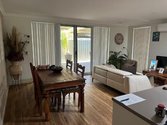Room for rent in Coolbellup, Western Australia
