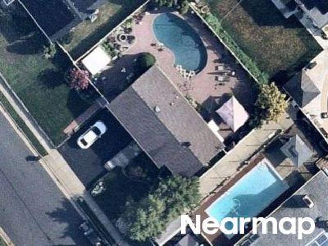 House for sale in Carteret, New Jersey