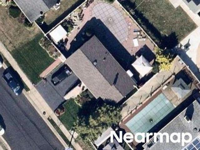 House for sale in Carteret