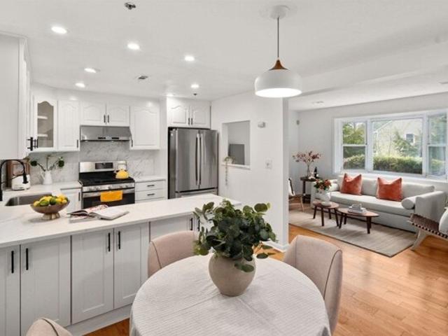 Condo for sale in Watertown, Massachusetts