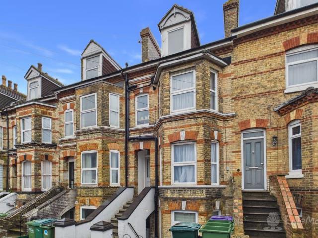 Apartment for rent in Foord, Folkestone and Hythe