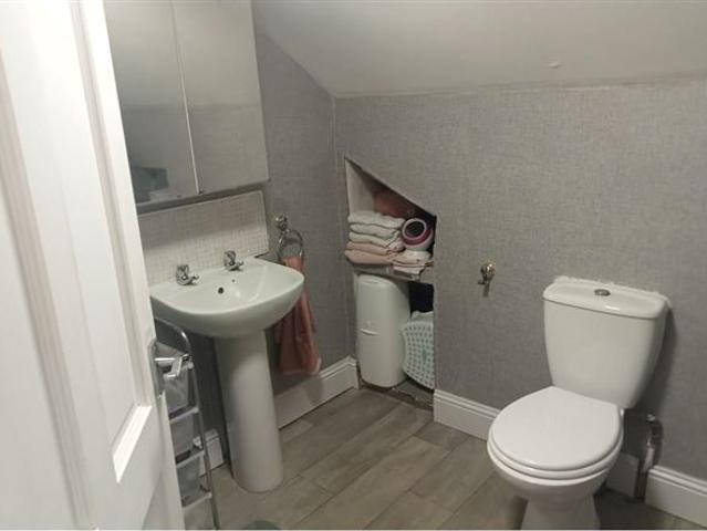 Detached House for sale in Loch Garman, North Tipperary