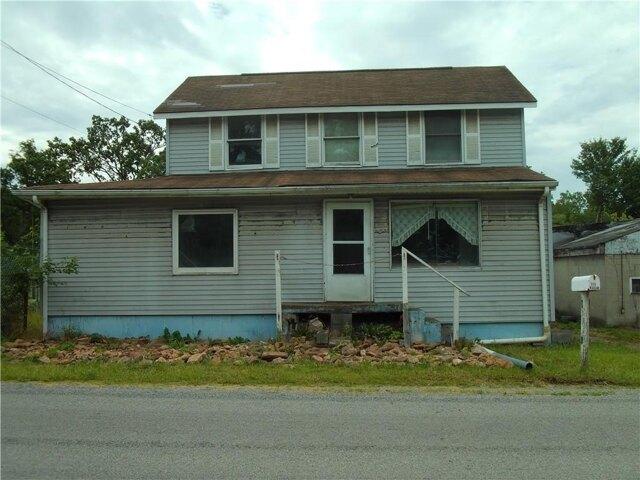 House for sale in Farmington, Pennsylvania