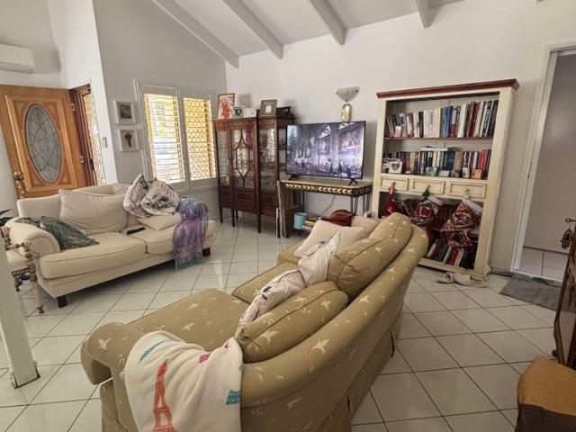 Room for rent in Kings Creek, Queensland