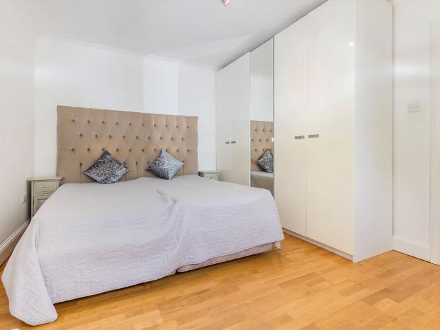 Room for rent in Greater London