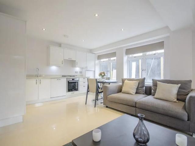 Apartment for rent in New Malden, Greater London
