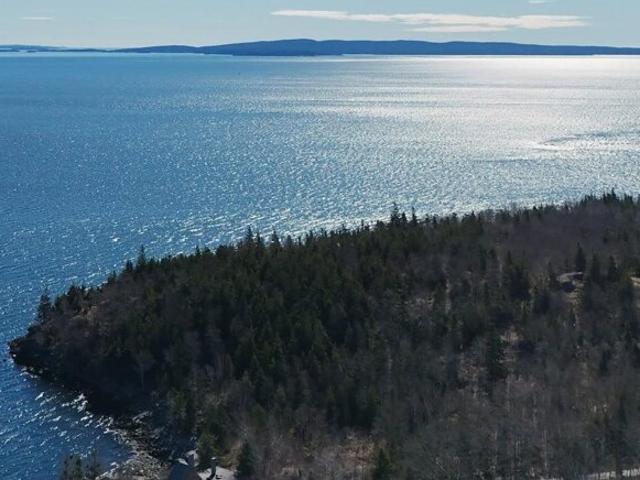 Land for sale in Vinalhaven, Maine