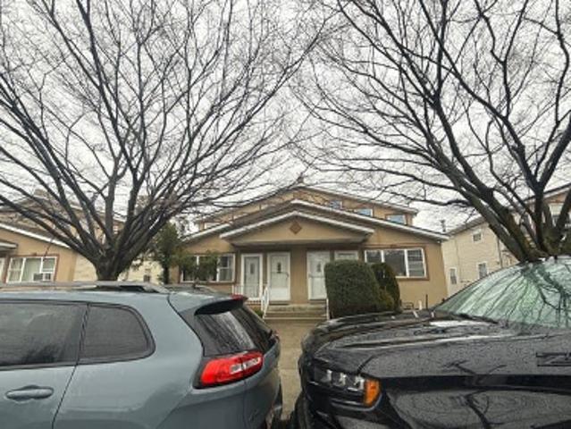 House for sale in Queens, Arverne