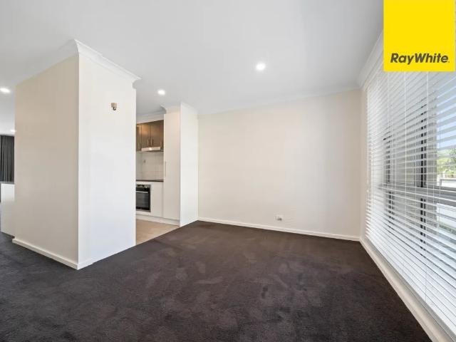 Townhouse for rent in Coombs, District of Molonglo Valley