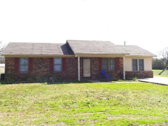 House for sale in Rogersville, Alabama