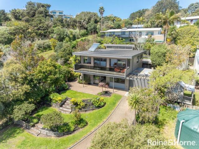 House for rent in Coopers Beach, Te Hiku Community