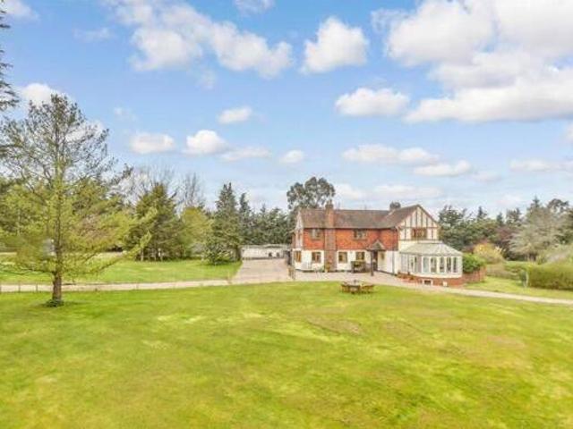 House for sale in Lyons, Greater London