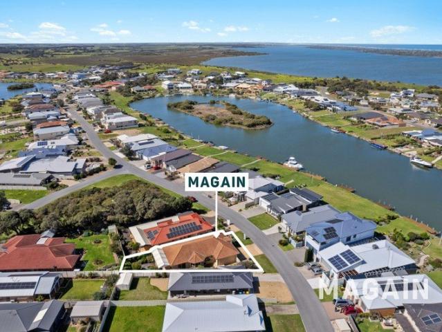 House for sale in Hindmarsh Island, South Australia