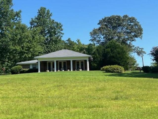 House for sale in Coosa, Alabama