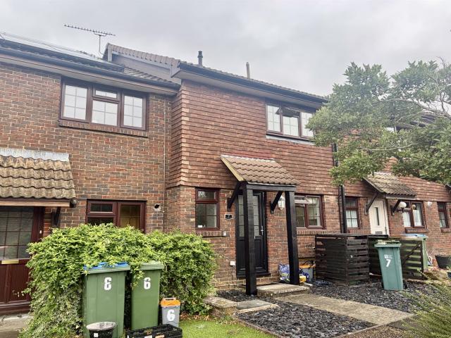 House for rent in Watersfield, Horsham