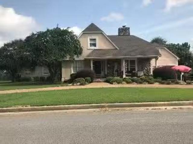 House for sale in Boaz