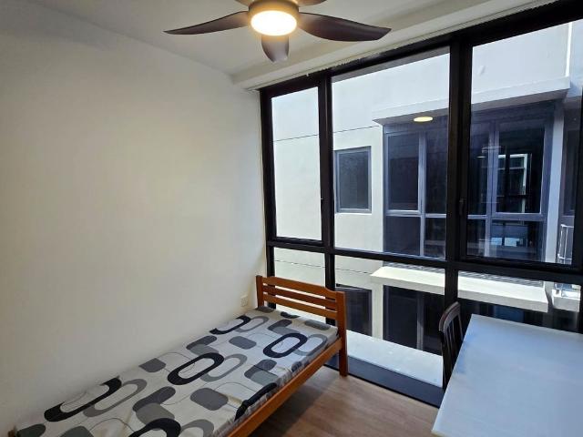 Condominium for rent in 05 South West