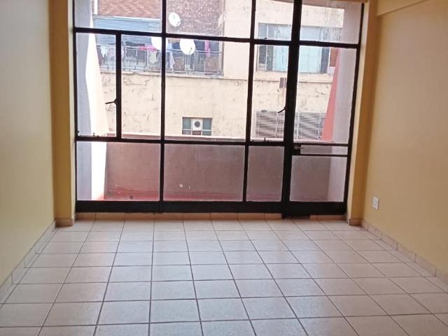 Apartment for rent in Marshalltown, Johannesburg