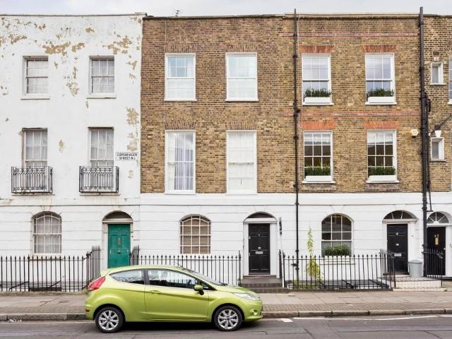 Apartment for rent in Barnsbury, Greater London