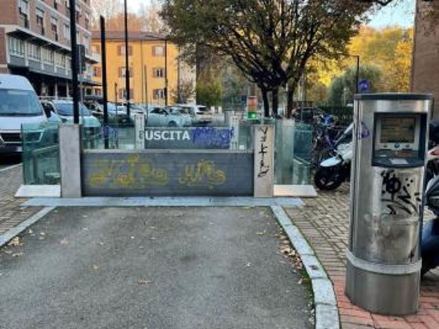 Box in affitto a Bologna, Reggio Emilia