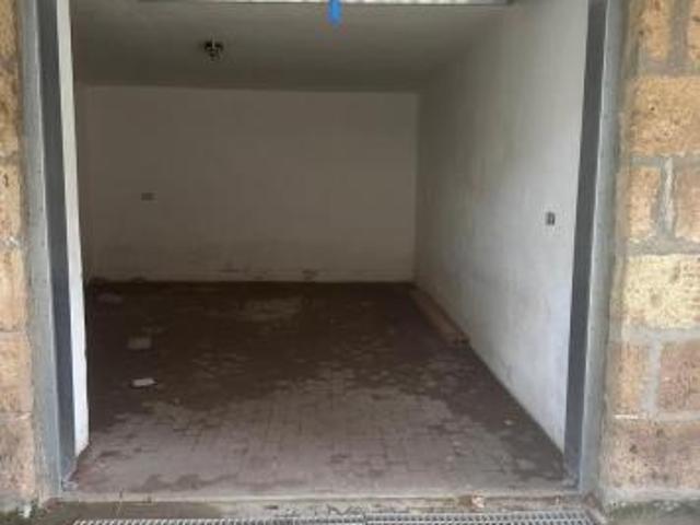 Box in affitto a Di Sante, Francavilla Al Mare