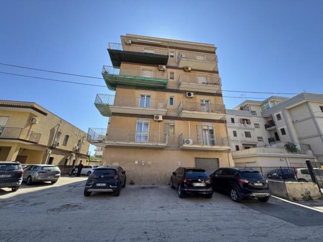 Box in vendita a Siracusa, Sicilia