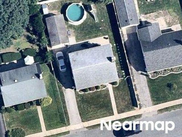 House for sale in Copiague, Town of Babylon