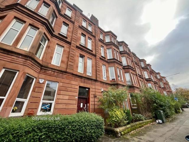 Flat for rent in Ibroxholm, Ibrox