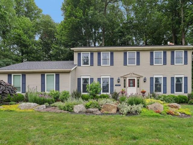 House for sale in Summit, Ohio