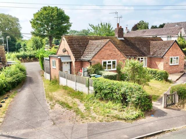 House for rent in Baswich, Staffordshire