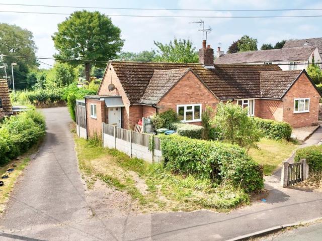 House for rent in Baswich, Staffordshire