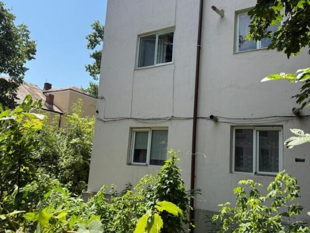 Cameră închirieri în București