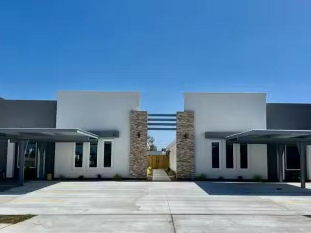 Condo for rent in Edinburg