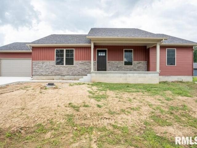 House for sale in Herrin