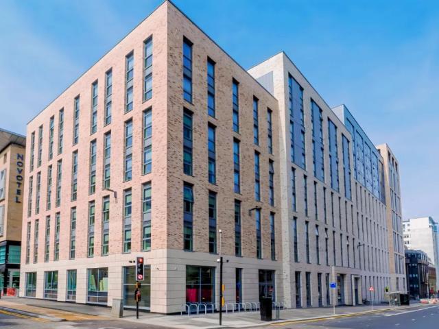 Studio for rent in Blythswood Hill, Scotland