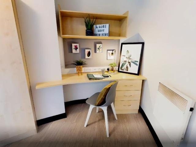 Room for rent in St Ann's, Haddon