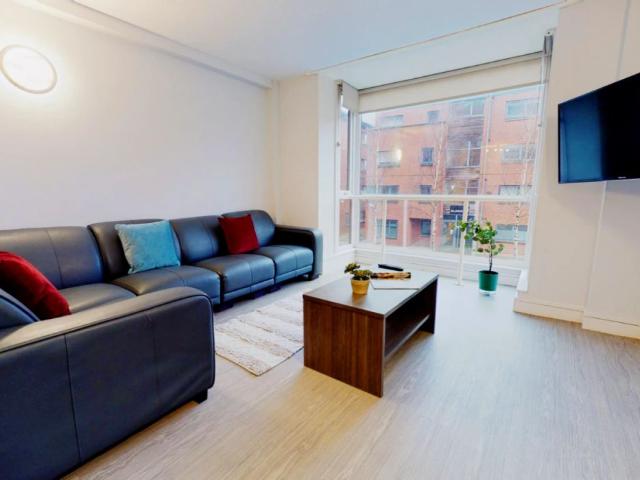 Room for rent in New Boultham, Brayford