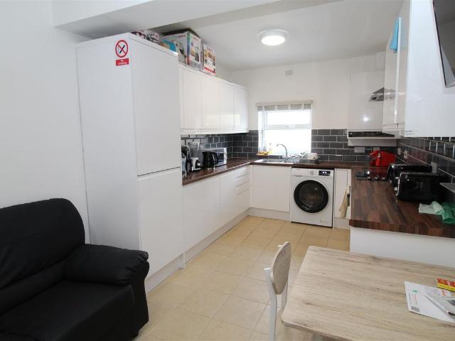 House for rent in Falcon Lodge, Wales