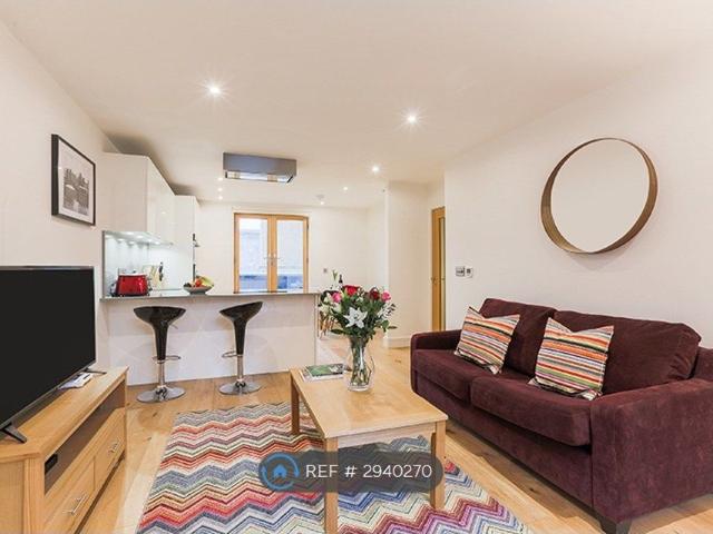 Apartment for rent in Elephant and Castle, Greater London