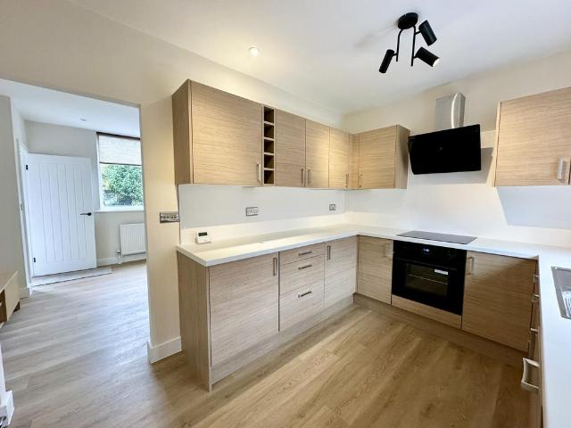 House for rent in Cavalier Hill, Leeds