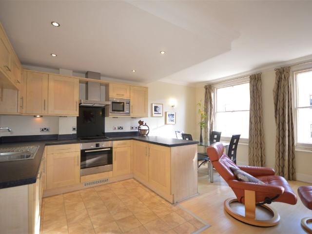 House for rent in Clewer New Town, Windsor