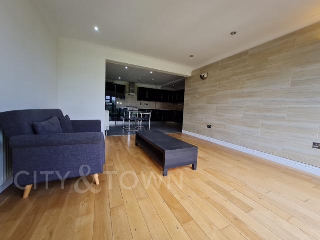 House for rent in Mile End, Greater London